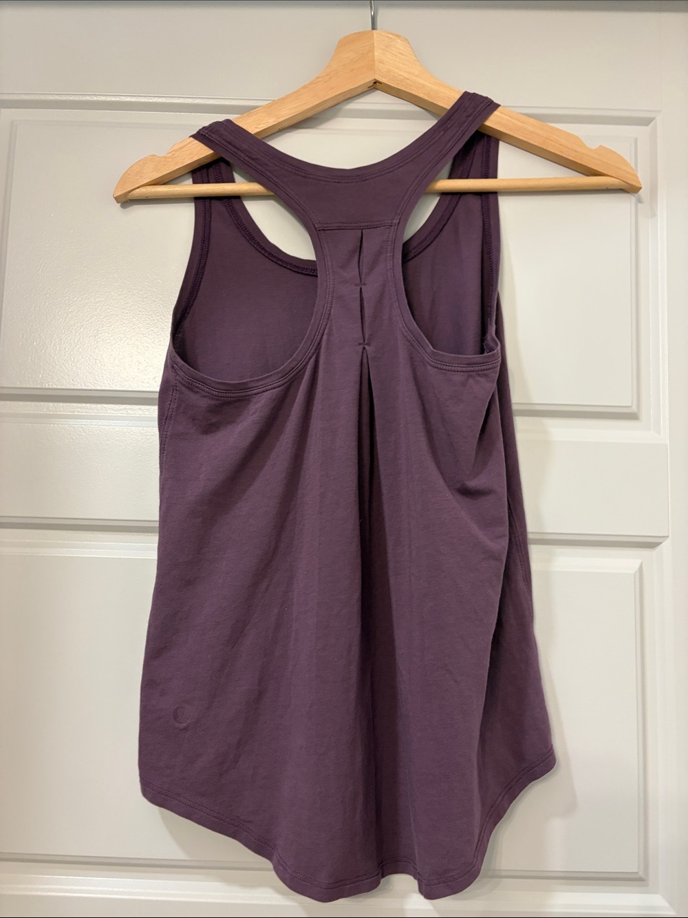 Lululemon Size 2 Racerback Tank - Picture 3 of 4
